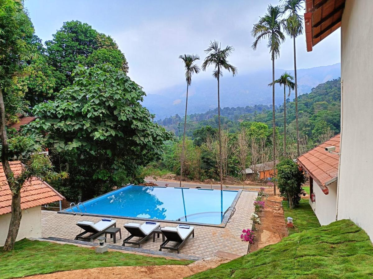 Hill Crest Resort - Coorg 马迪凯里 外观 照片