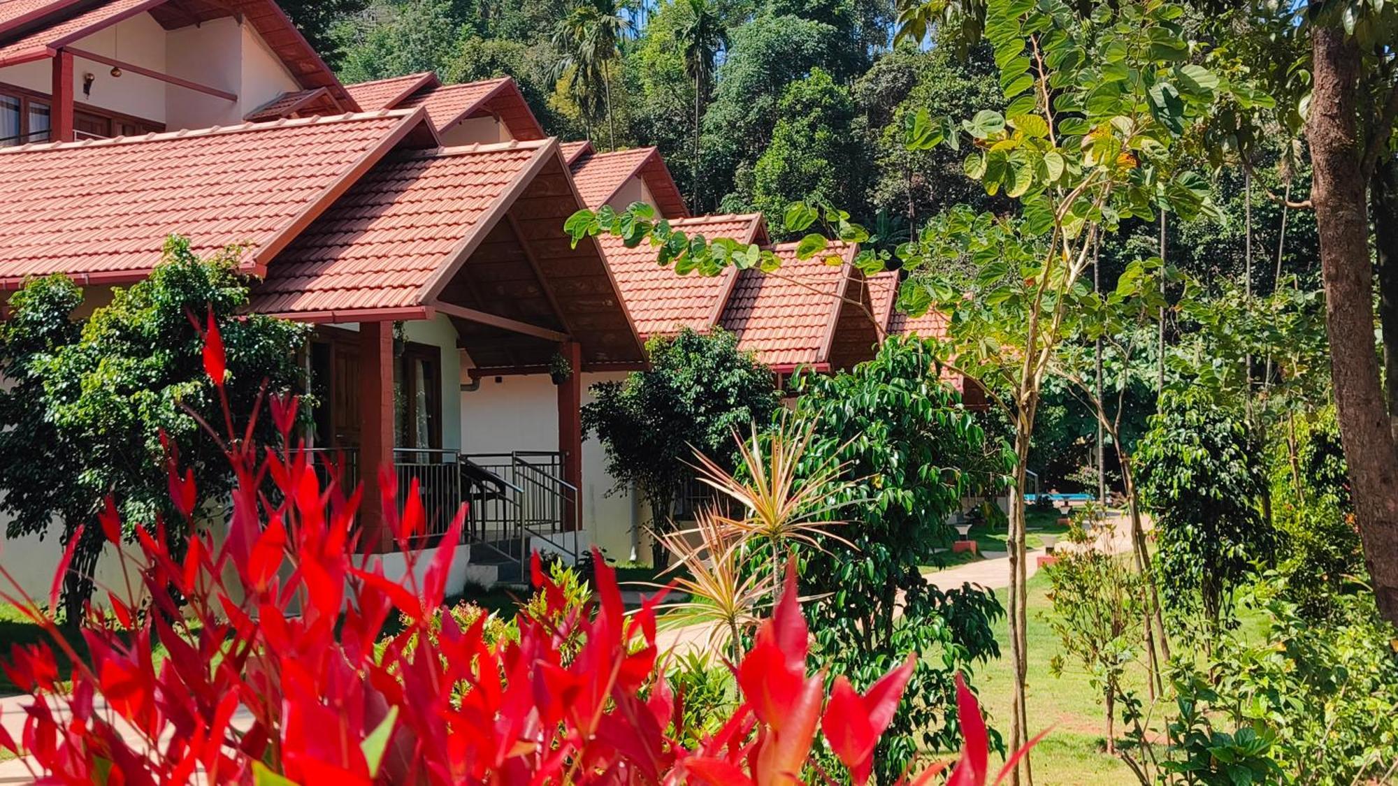 Hill Crest Resort - Coorg 马迪凯里 外观 照片