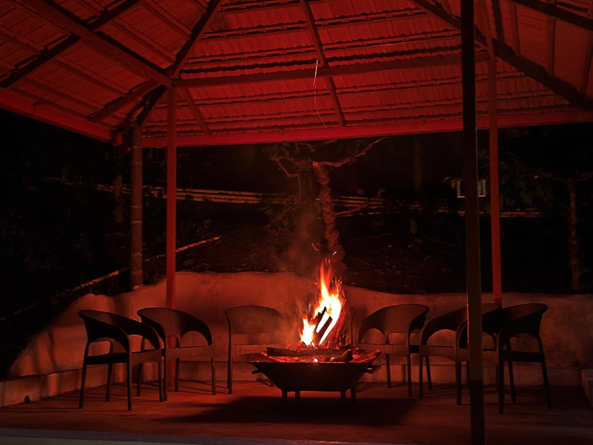 Hill Crest Resort - Coorg 马迪凯里 外观 照片