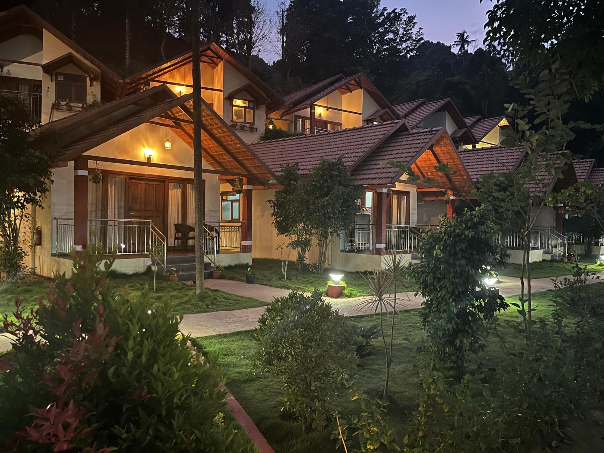 Hill Crest Resort - Coorg 马迪凯里 外观 照片