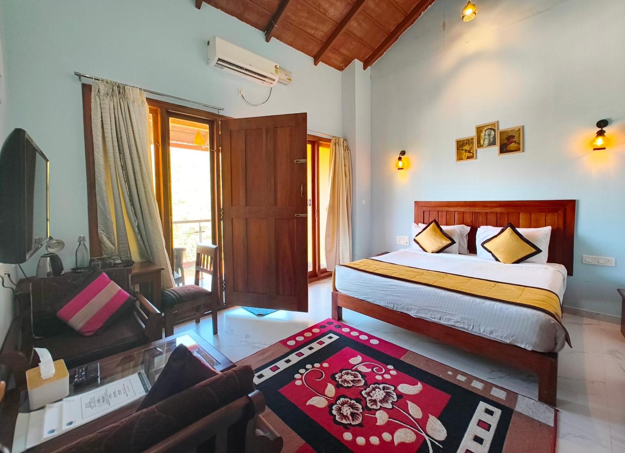 Hill Crest Resort - Coorg 马迪凯里 外观 照片